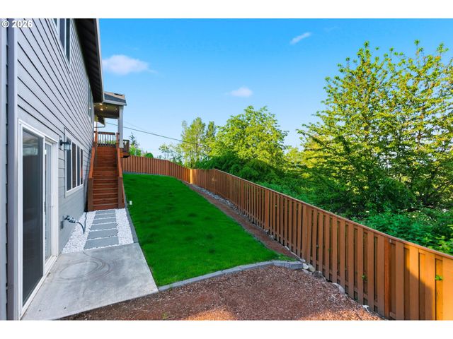 33068 Nw EJ SMITH Rd, Scappoose, OR 97056