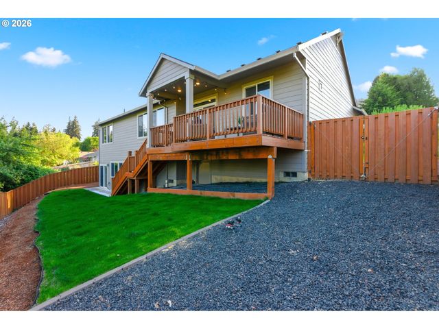 33068 Nw EJ SMITH Rd, Scappoose, OR 97056
