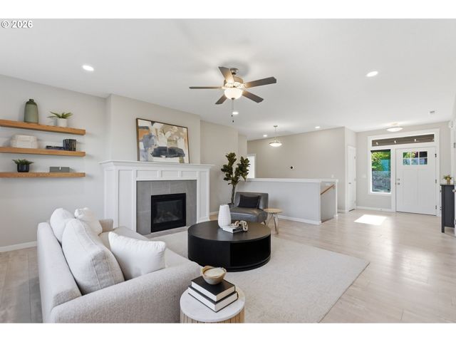 33068 Nw EJ SMITH Rd, Scappoose, OR 97056