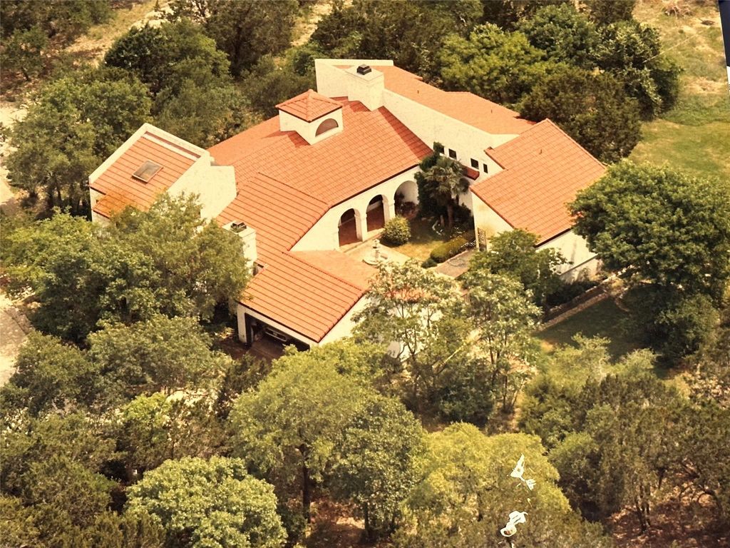 1100 Crystal Creek DR, Austin, TX 78746