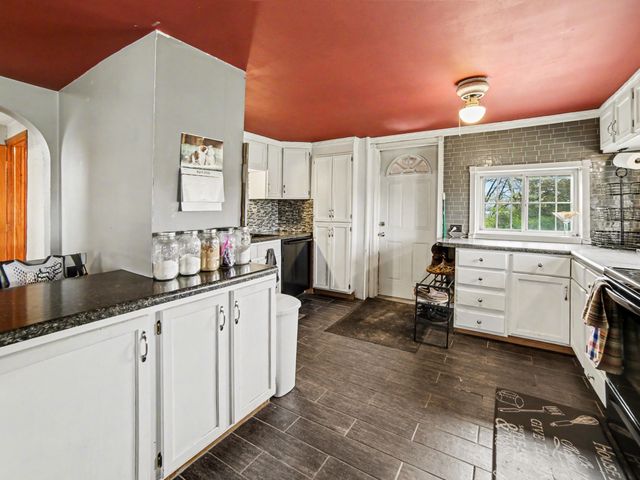 268 W Shelby Road, Shelby, MI 49455