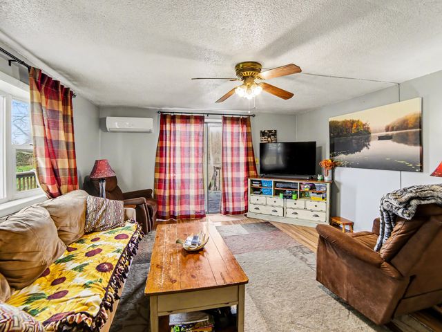 268 W Shelby Road, Shelby, MI 49455