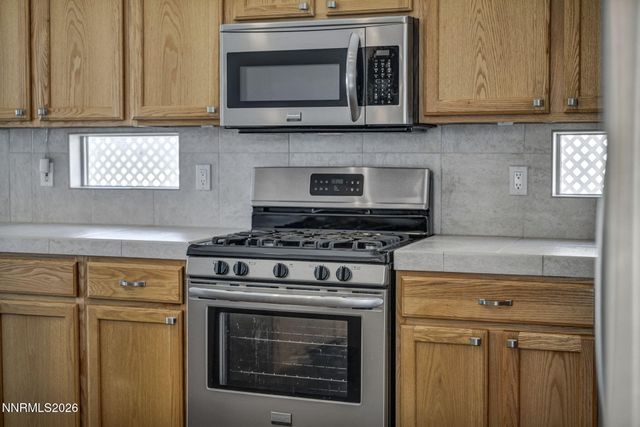 1110 Bandtail Drive, Carson City, NV 89701