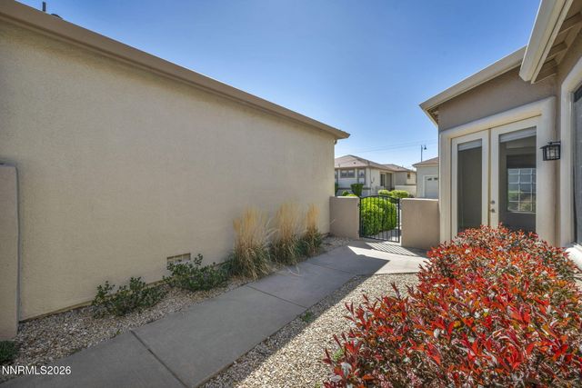 1110 Bandtail Drive, Carson City, NV 89701