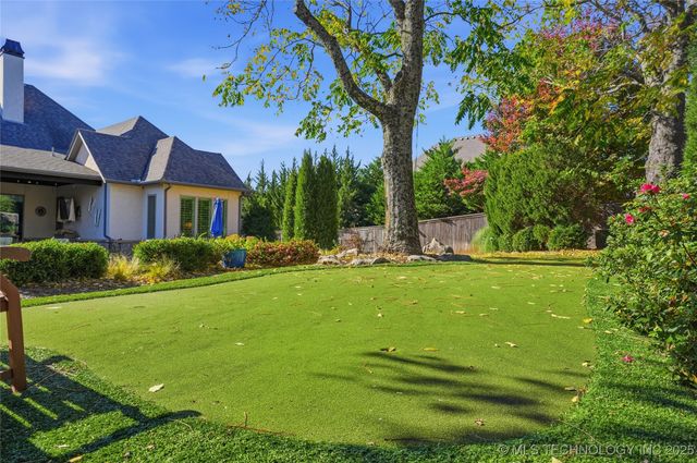 1113 W 108th Place S, Jenks, OK 74037