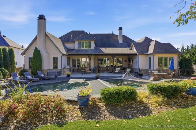 1113 W 108th Place S, Jenks, OK 74037