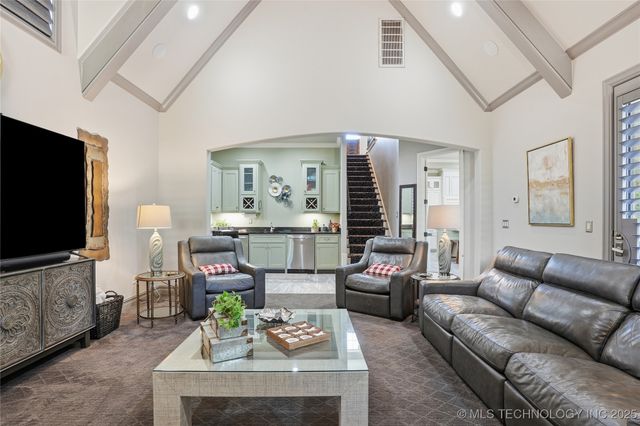 1113 W 108th Place S, Jenks, OK 74037