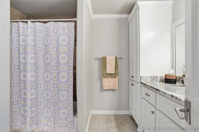 1113 W 108th Place S, Jenks, OK 74037