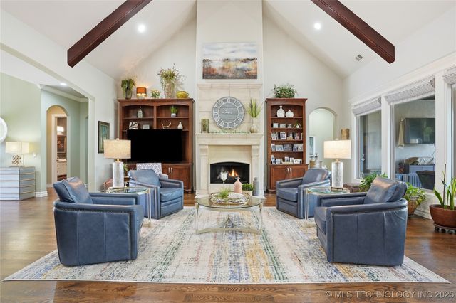 1113 W 108th Place S, Jenks, OK 74037