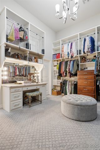 1113 W 108th Place S, Jenks, OK 74037