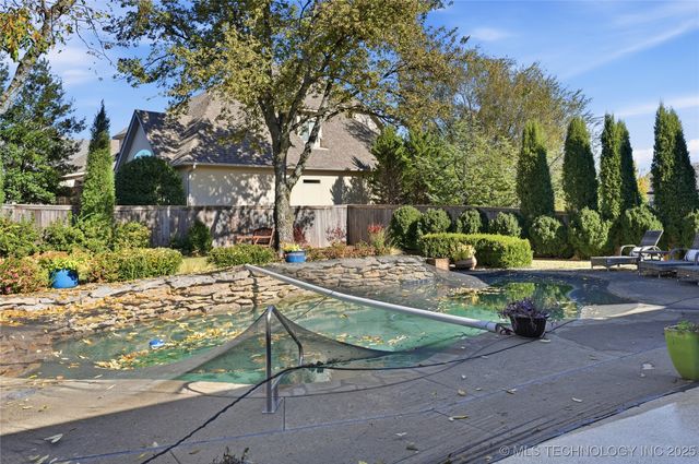 1113 W 108th Place S, Jenks, OK 74037