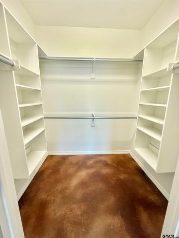 818 State Highway 110, Whitehouse, TX 75791