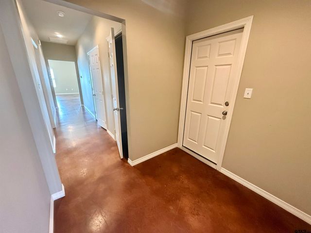 818 State Highway 110, Whitehouse, TX 75791