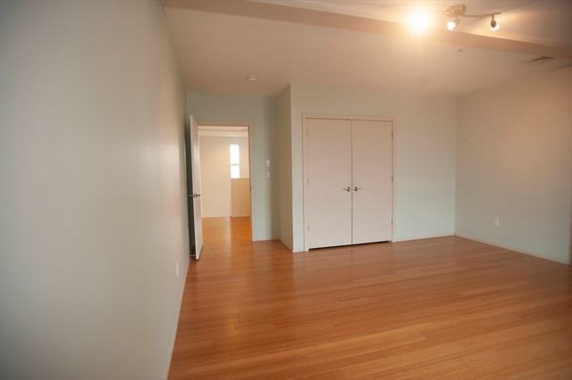 56 Penn Street 4, Quincy, MA 02169