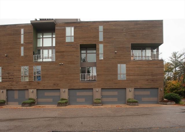 56 Penn Street 4, Quincy, MA 02169