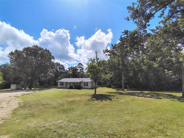 25934 Pine Oak Drive, Hockley, TX 77447