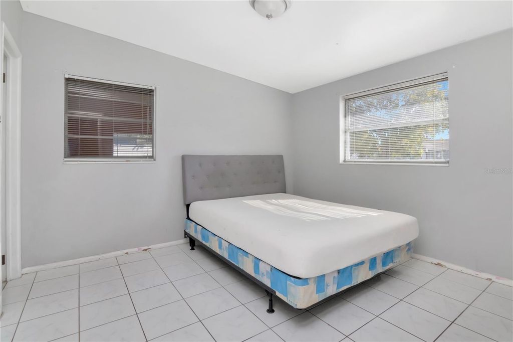 Image 19 of property listing at 6903 LARMON STREET, Tampa, FL 33634