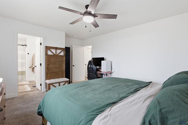 417 NIGHTHAWK DR, Box Elder, SD 57719