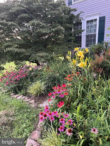 145 MAPLEWOOD CT, Harpers Ferry, WV 25425