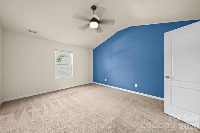 977 Joselynn Drive, Gastonia, NC 28054