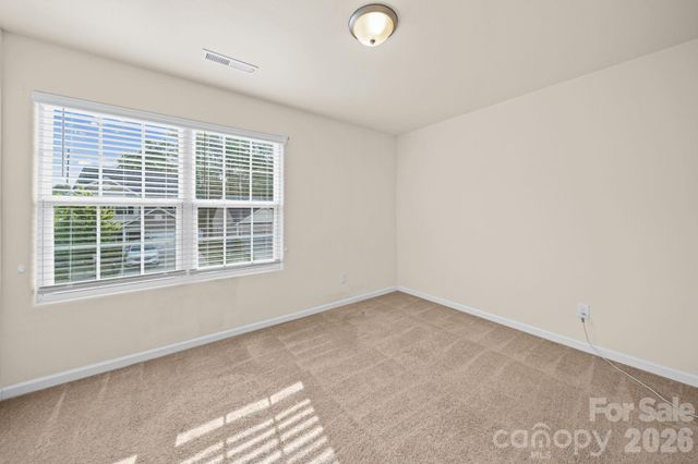 977 Joselynn Drive, Gastonia, NC 28054