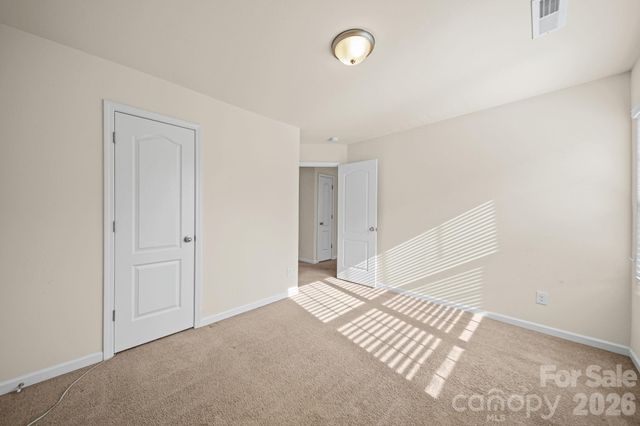 977 Joselynn Drive, Gastonia, NC 28054