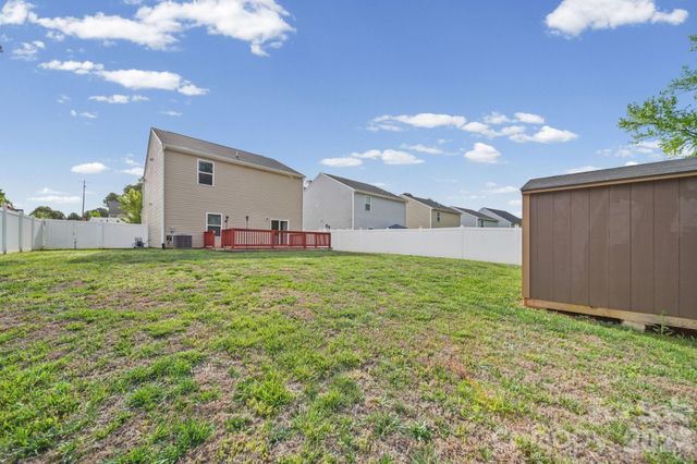 977 Joselynn Drive, Gastonia, NC 28054