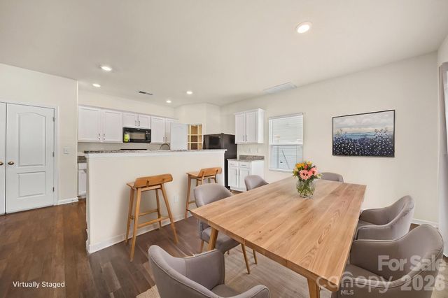 977 Joselynn Drive, Gastonia, NC 28054