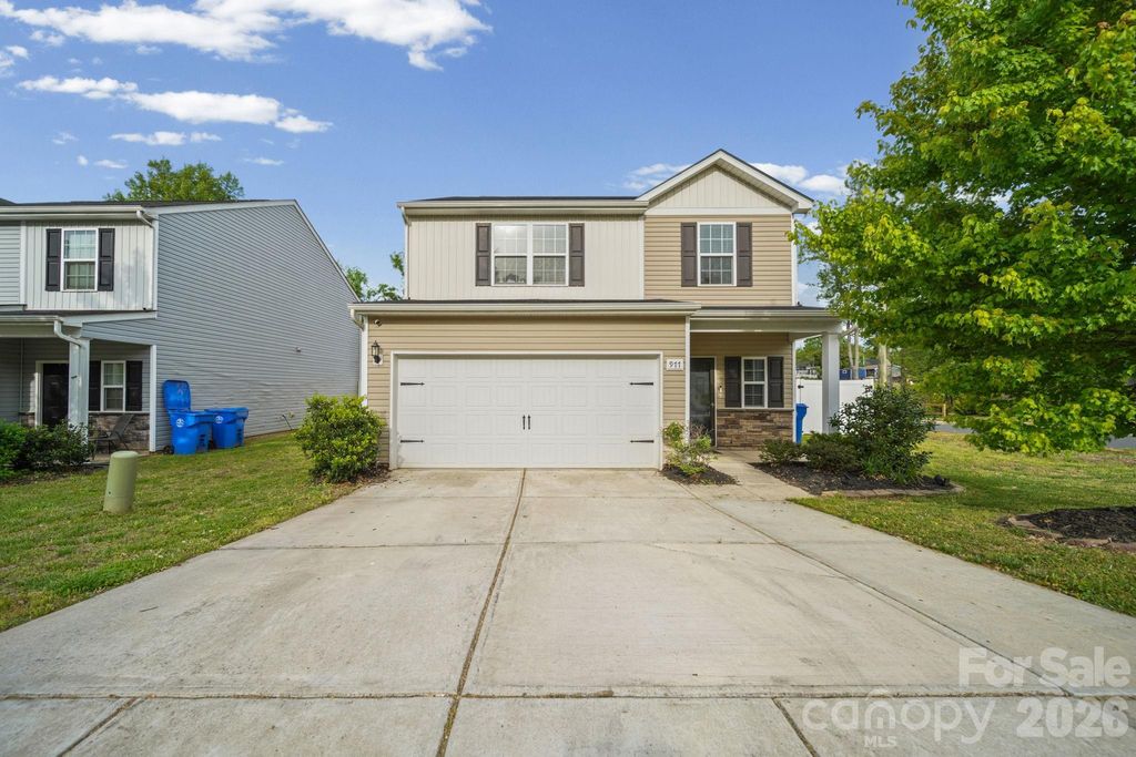 977 Joselynn Drive, Gastonia, NC 28054