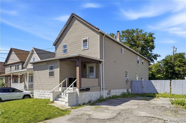 26 Caldwell Place, Lackawanna, NY 14218