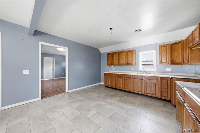 26 Caldwell Place, Lackawanna, NY 14218