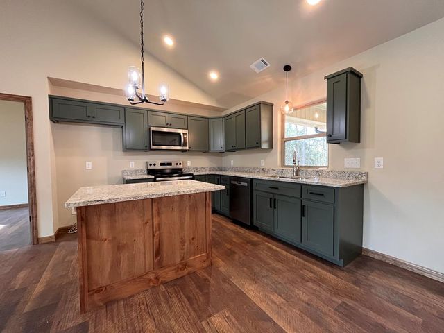 176 Tuscany Drive, Ellijay, GA 30540