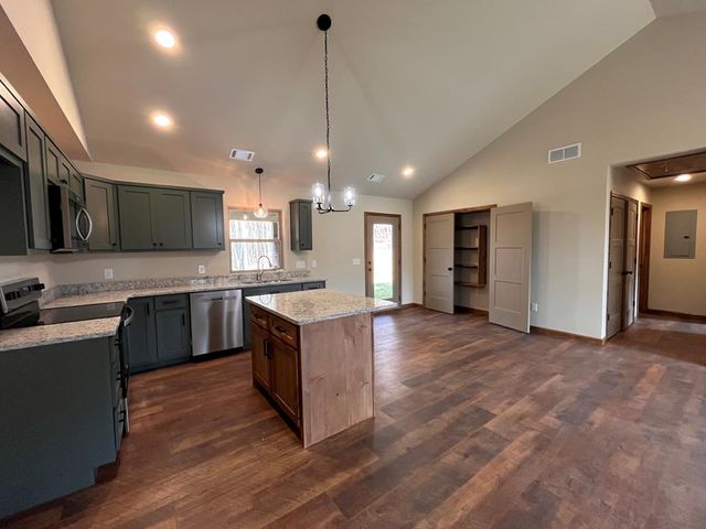 176 Tuscany Drive, Ellijay, GA 30540