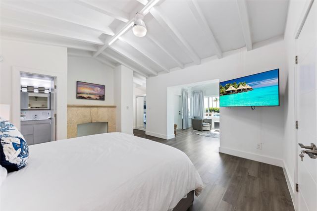 1663 N Fort Lauderdale Beach Boulevard, Fort Lauderdale, FL 33305