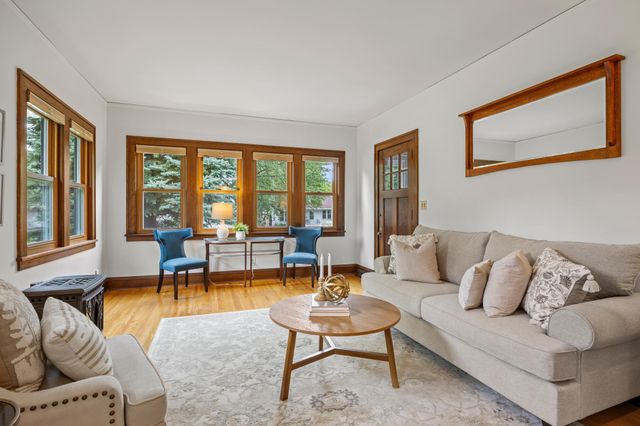 1634 Niles Avenue, Saint Paul, MN 55116