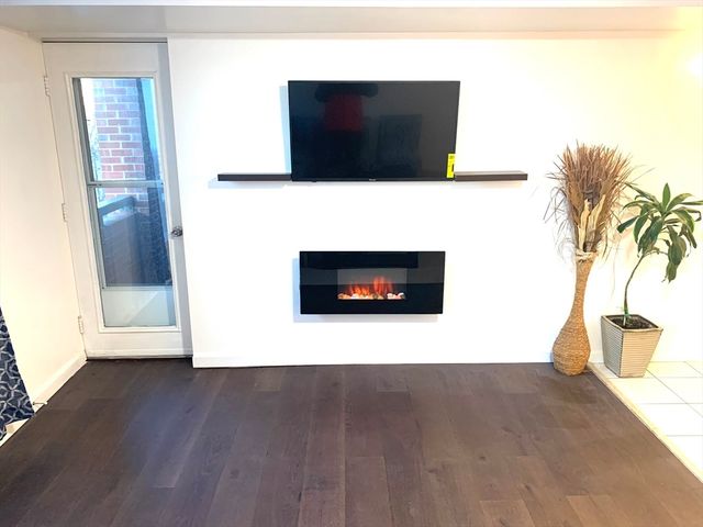 50 South Common St 405, Lynn, MA 01902