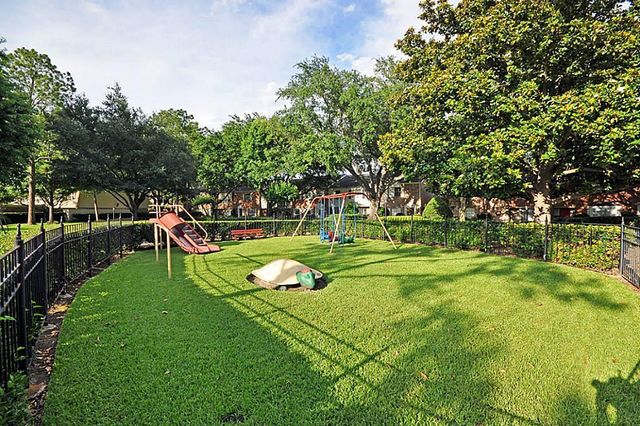 6479 Olympia Drive, Houston, TX 77057