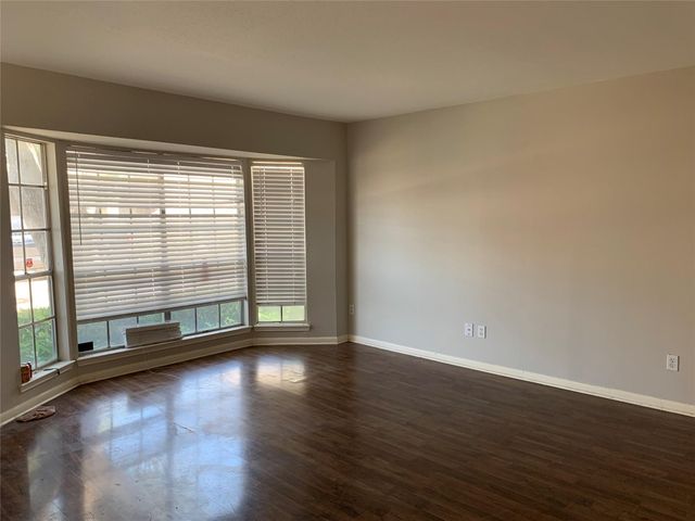6479 Olympia Drive, Houston, TX 77057