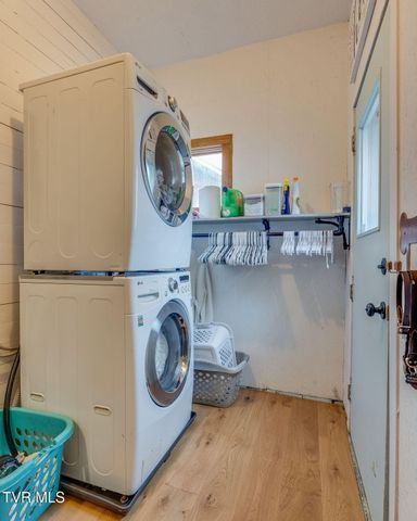 235 West F Street, Elizabethton, TN 37643