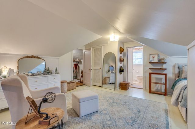 235 West F Street, Elizabethton, TN 37643