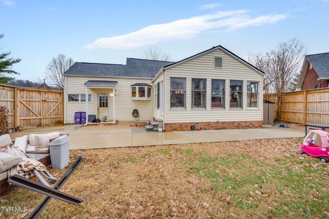 235 West F Street, Elizabethton, TN 37643