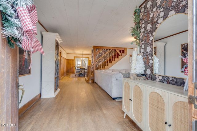 235 West F Street, Elizabethton, TN 37643