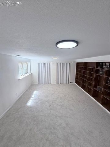 3455 Foxridge Drive, Colorado Springs, CO 80916