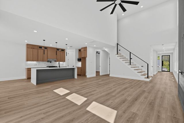 511 Avenue J, Dallas, TX 75203