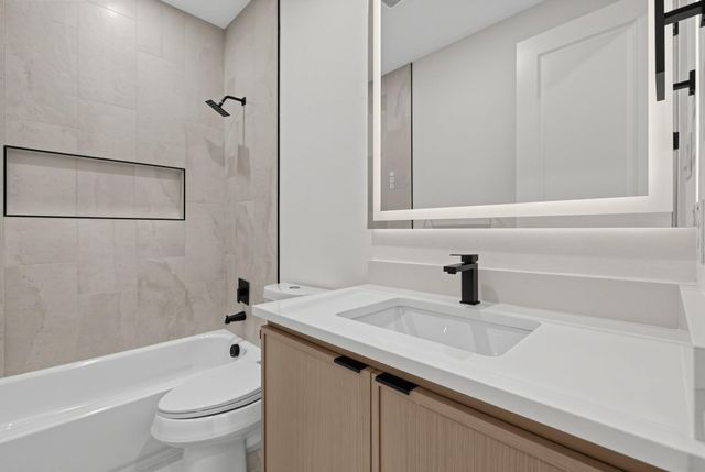 511 Avenue J, Dallas, TX 75203