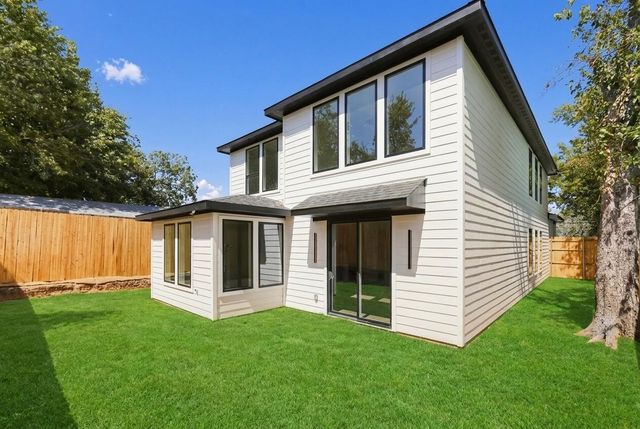 511 Avenue J, Dallas, TX 75203