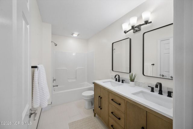 5925 Waterville-monclova Road, Waterville, OH 43566