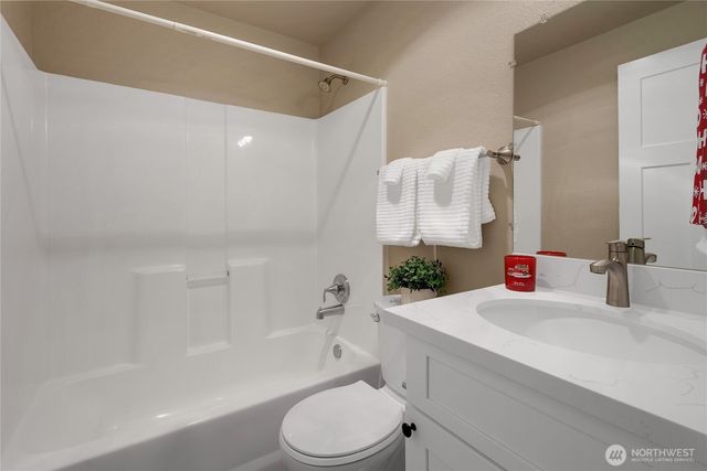 21521 Terra Lane SE, Yelm, WA 98597