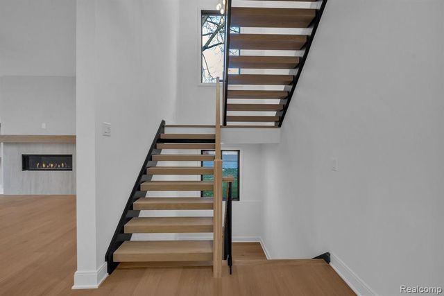 4546 Niagara Lane, Bloomfield Hills, MI 48301