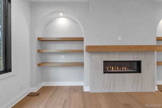 4546 Niagara Lane, Bloomfield Hills, MI 48301